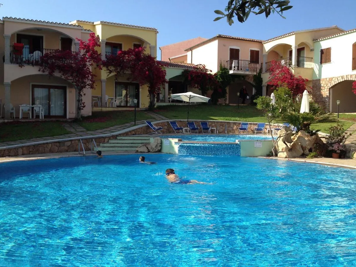 Apartman The Fantastic Residenza Badus Studio Sleeps 2 Num0828 Badesi