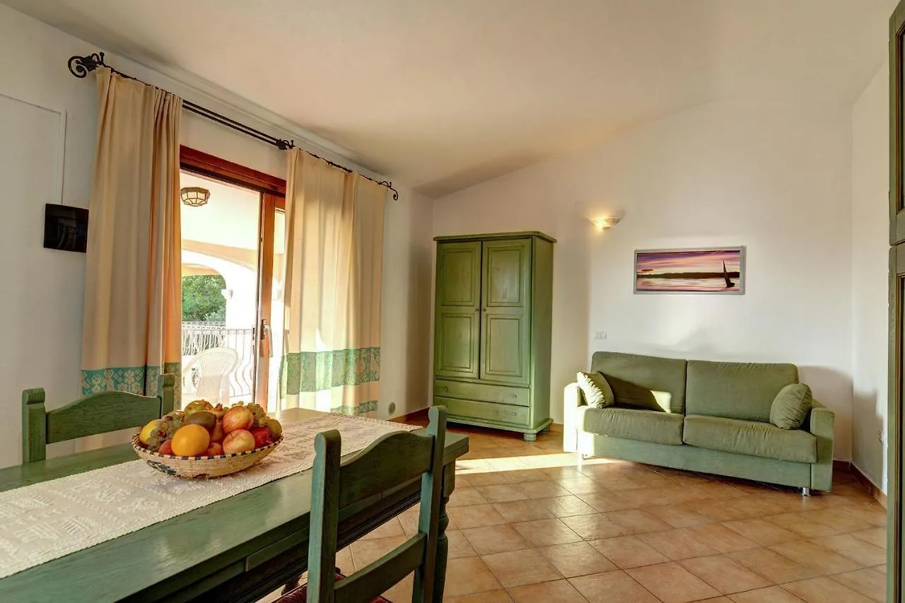 The Fantastic Residenza Badus Studio Sleeps 2 Num0828 Badesi Apartman