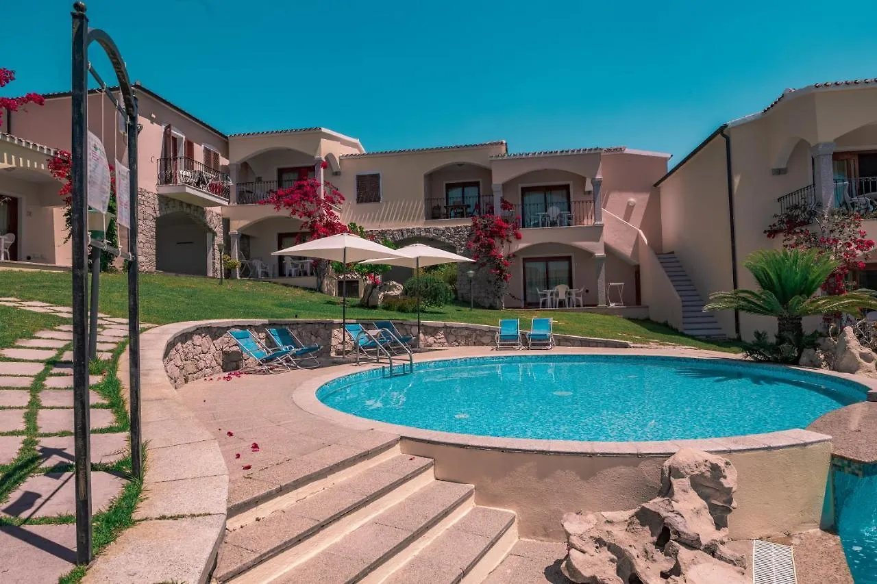 Apartman The Fantastic Residenza Badus Studio Sleeps 2 Num0828 Badesi